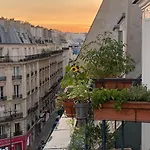 Cute Studio - Balconies