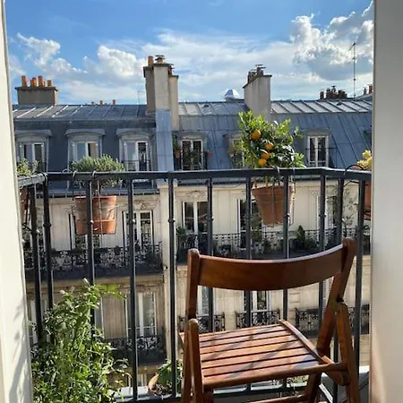 Cute Studio - Balconies Apartment *